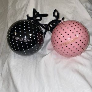 Back to school sale!!! Final price drop!!! VS PINK PLASTIC ORNAMENTS